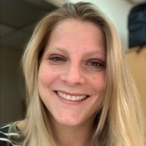 Meet your Posher, Kait